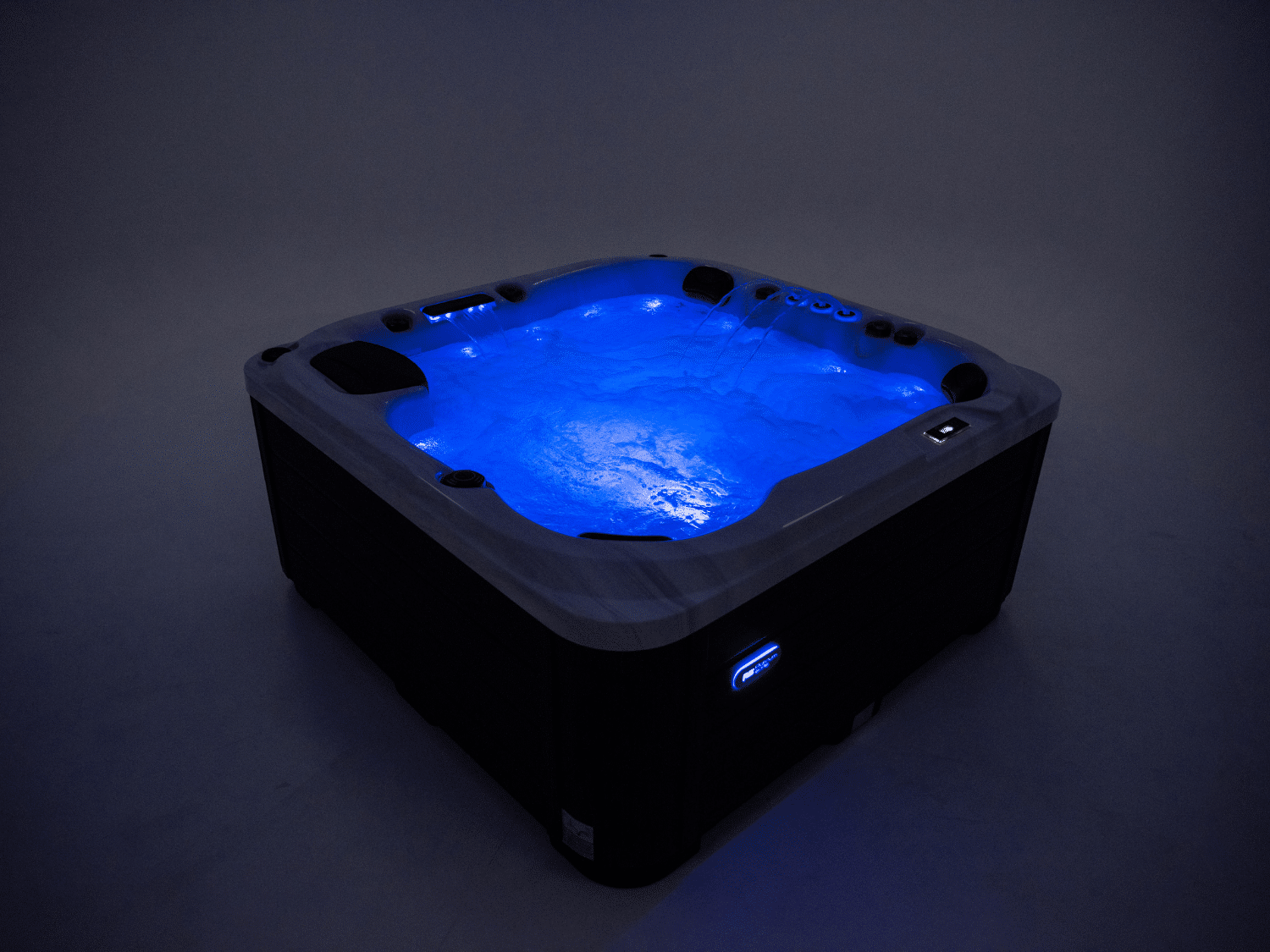 Palma Hot Tub - Image 7